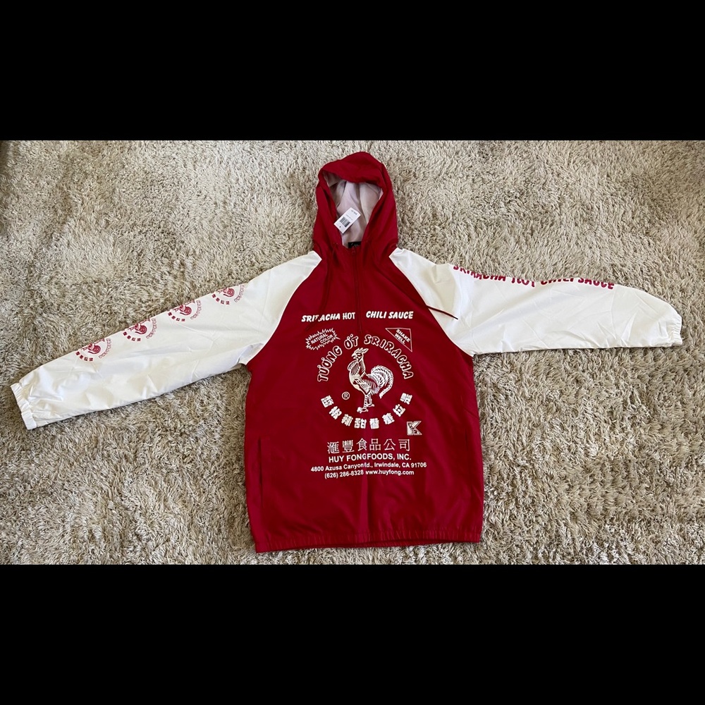 Sriracha 1/4 zip windbreaker size XL New